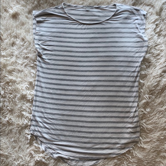 green envelope gray and white striped shirt - Picture 2 of 2